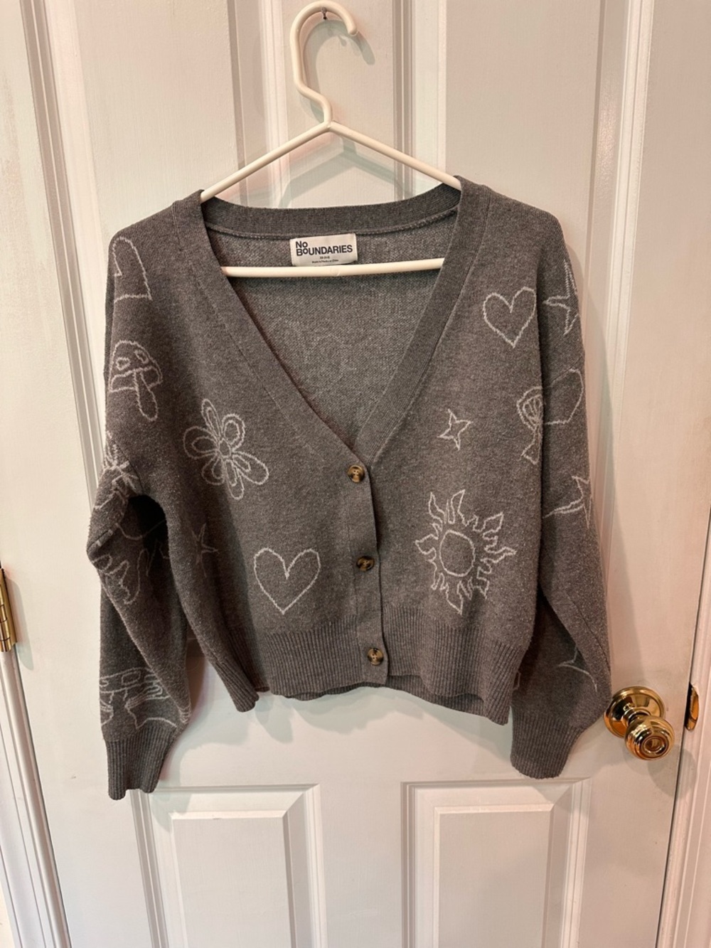 No Boundaries Gray V-Neck Button Cardigan with White Doodle.